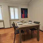 La Casa Al In Centro Storico 아파트 오메그나