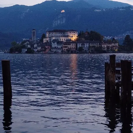 La Casa Al In Centro Storico Appartamento Omegna